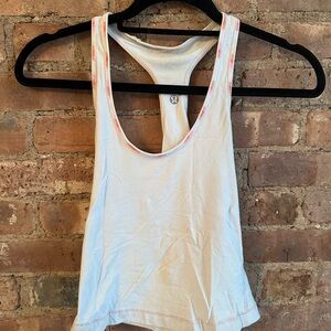 Lululemon light blush color speed tank size 4